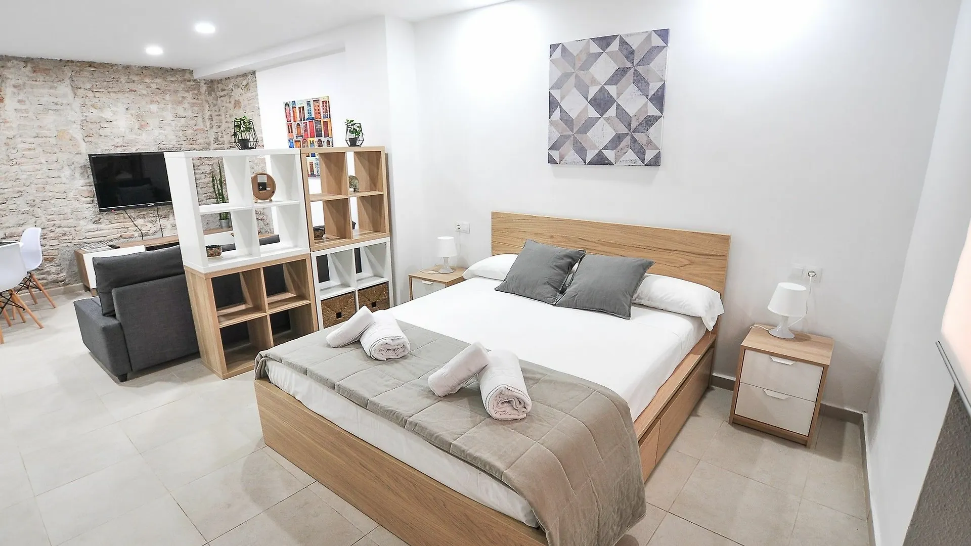 Renthas Carreteria 70 II Apartment Malaga
